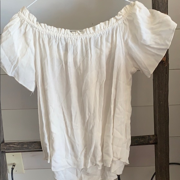 Embroidered Top - Picture 4 of 4